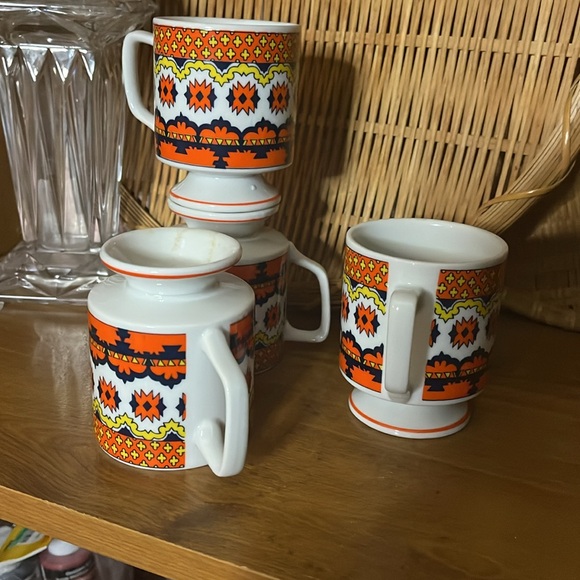 😀MCM painted coffee cups made in Japan - Picture 5 of 5